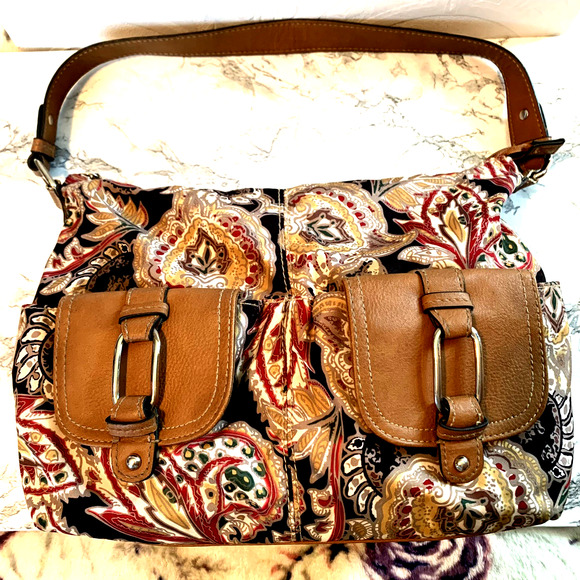 croft & barrow Handbags - Croft & Barrow Shoulder Bag Paisley Flower Designer Style Zip Pocket Purse
